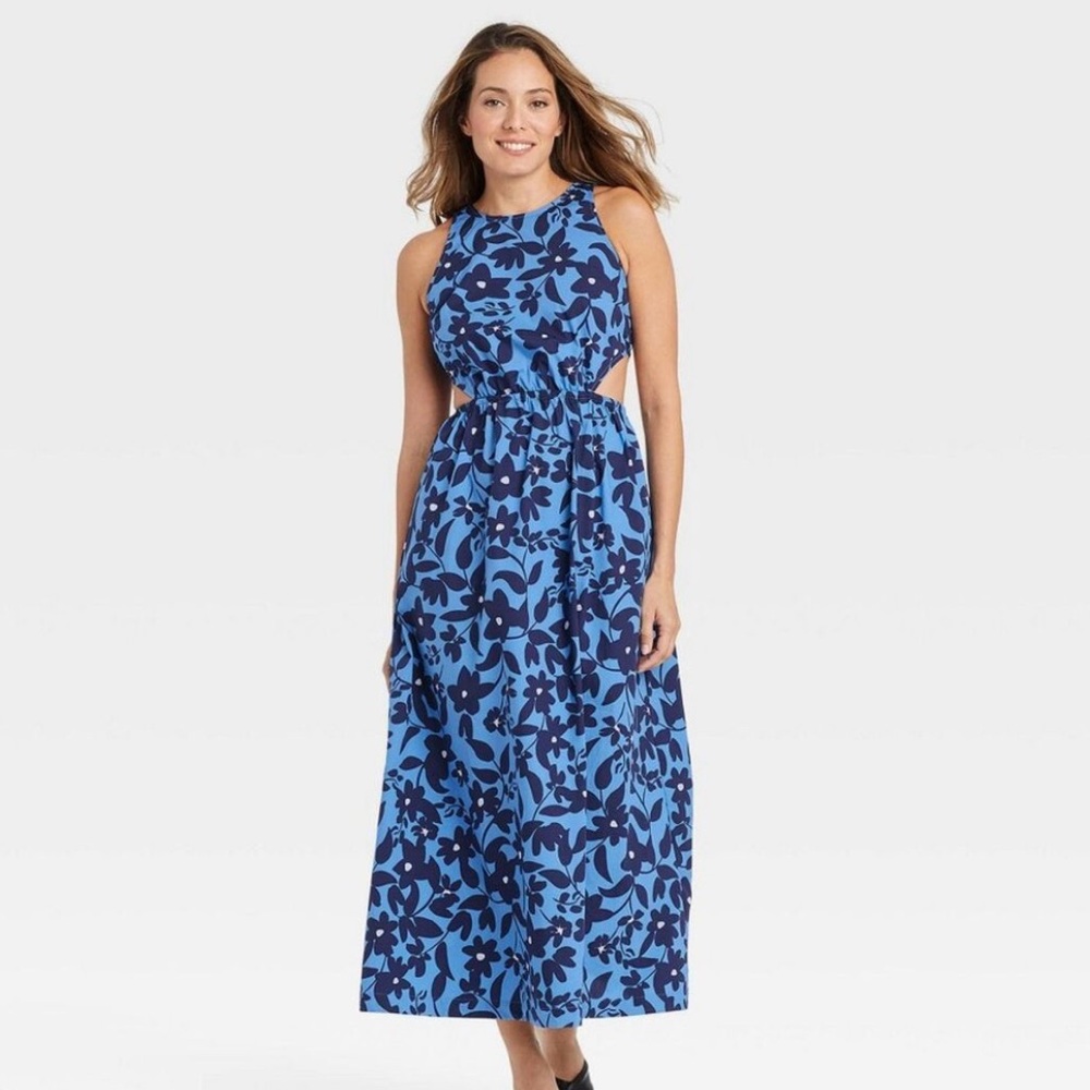 NWT Who What Wear cutout dress with pockets. Never worn.